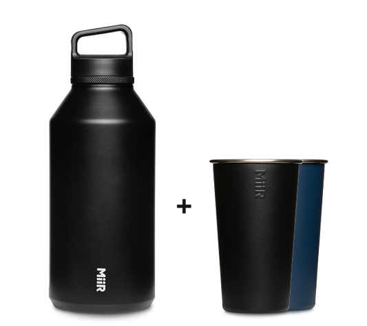 64oz-wm-bottle-2x-pint-cups-r4 64oz-bundle-03.png