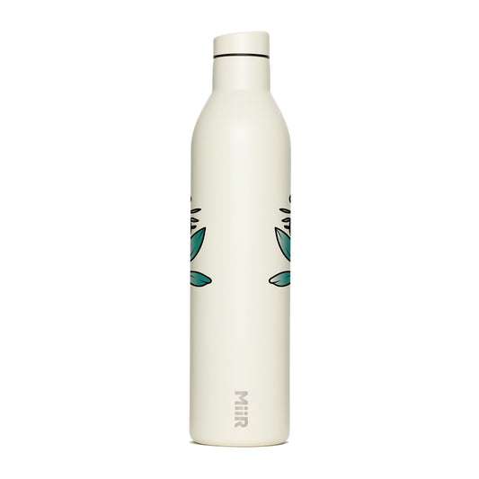 mother-s-day-2026-wine-bottle-u9 MiiR_Mothers_Day_LTO_2026_26oz_Wine_Bottle_Sandstone_White_Front_Studio_WIB2SV25402_4.2026_01.jpg