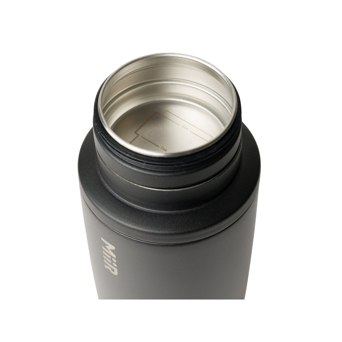 cocktail-shaker-set-e7 Shaker_Lid_Black_Studio_1021_45Deg_Lid_Over-1__CSS1SNOS002.jpg