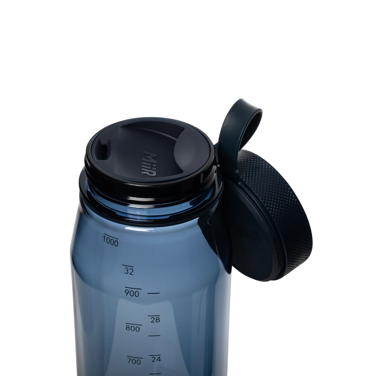 everywhere-bottle-n0 WebPDP-33oz_Everywhere_Bottle_TidalBlue__EWB1PN32215_X2Studio_TetherTwist.jpg