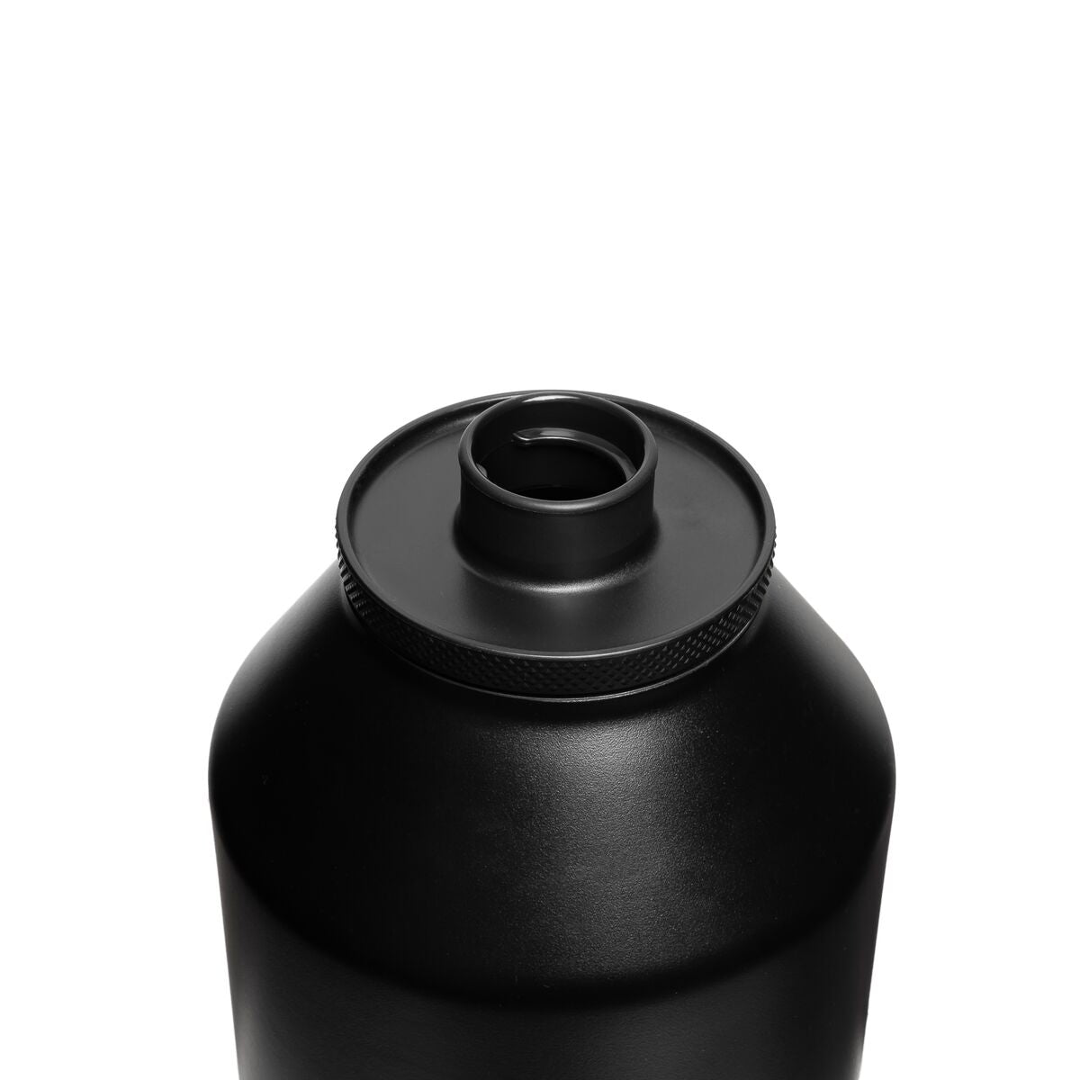 64oz-wm-bottle-2x-pint-cups-a1 WebPDP-64oz_Wide_Mouth_Bottle_Black__WMB2SV64002_2XStudio_45deg_Lid_On_2.jpg