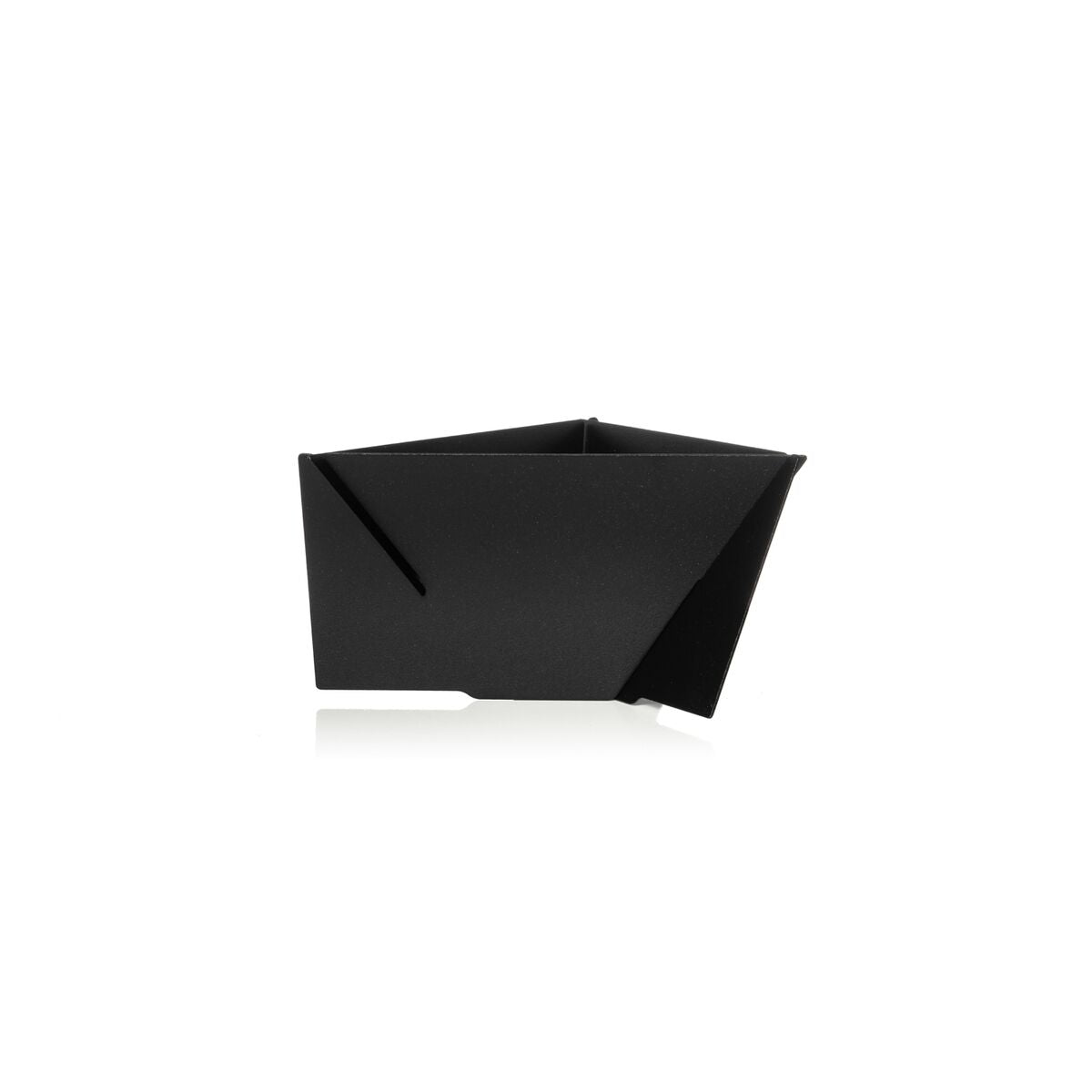 pourigami-w5 WebPDP-Pourigami_Black__POG2SN00002_Studio_Back.jpg