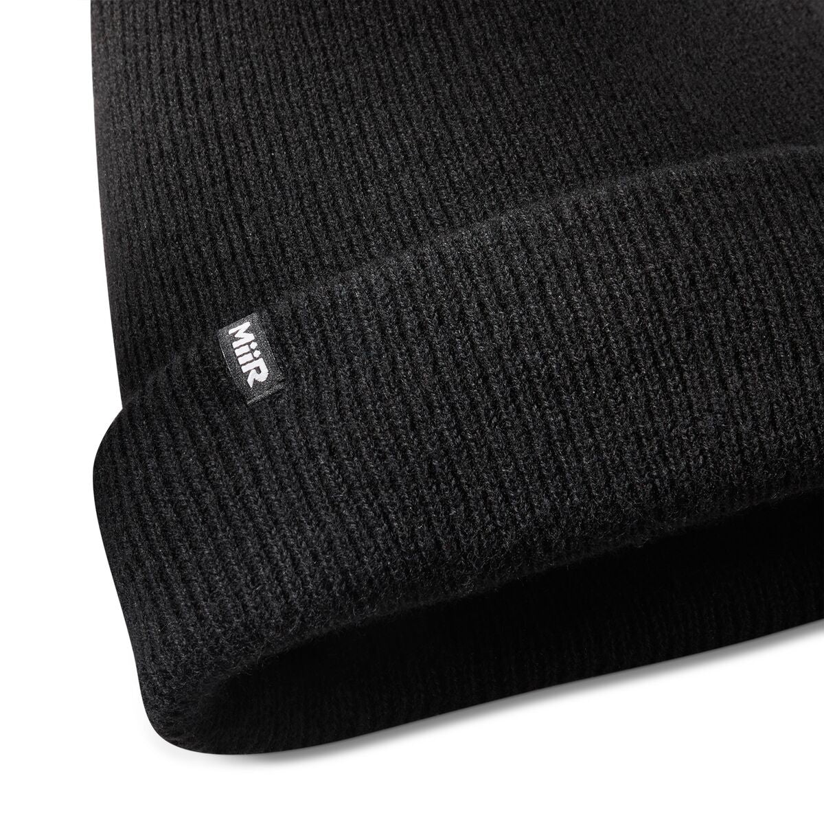 recycled-cashmere-beanie-x9 WebPDP-Recycled_Cashmere_Luxe_Beanie_Studio_Detail__BNE004002OS.jpg